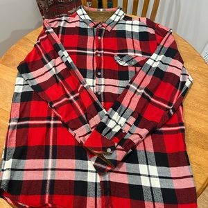 Legendary White Tails Button Up Down Flannel Shirt